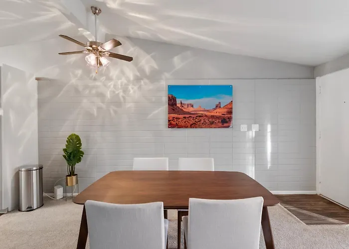 Stylish 2b2b With Free Parking * Scottsdale