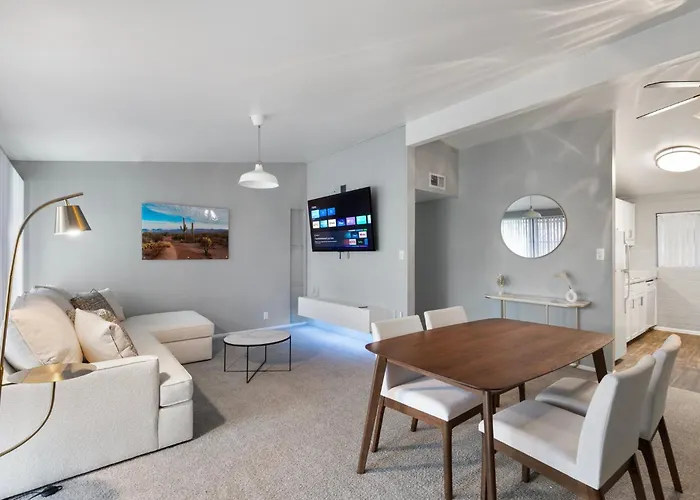 Apartment Stylish 2b2b With Free Parking Scottsdale
